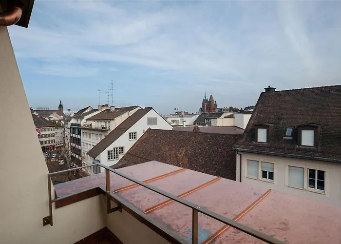 Basel hotels near Offene Kirche Elisabethen