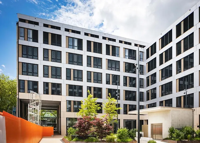 Hermance Hotels
