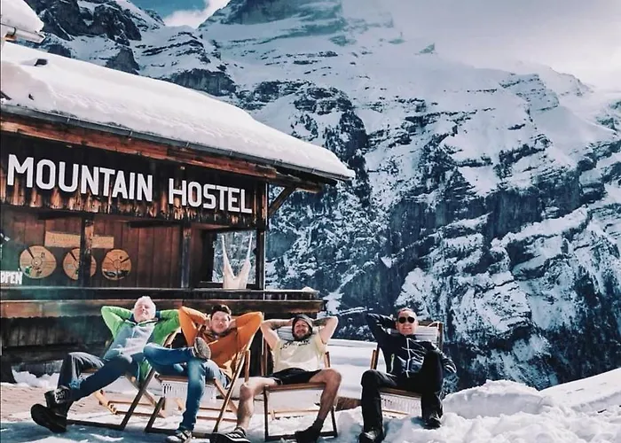 Gimmelwald hotels near Skyline Walk
