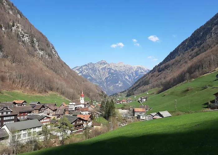 Isenthal Hotels