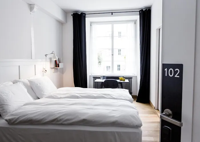 Zurich hotels near FIFA World Football Museum