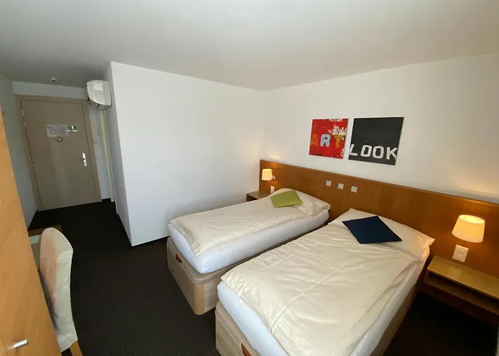 Emmen Hotels