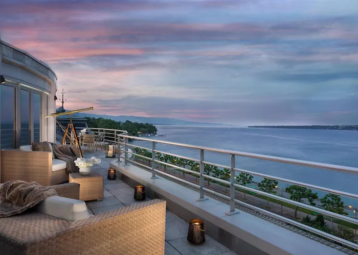 Geneva Hotels With Pool
