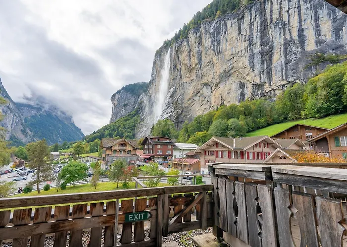 Lauterbrunnen hotels near Wixi