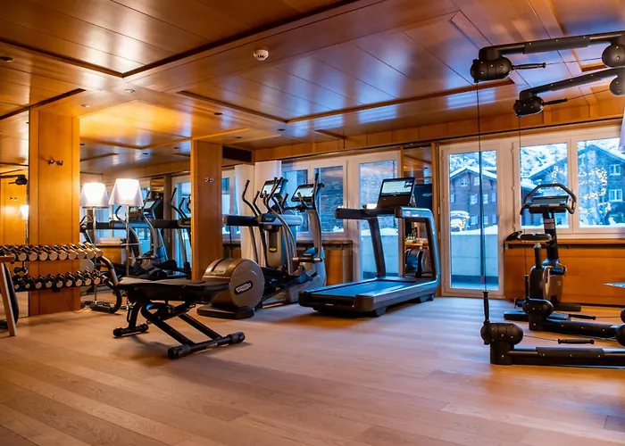 Zermatt hotels near Wolli park for beginners Sunnegga