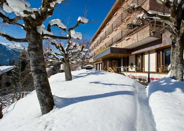 Giornico Hotels