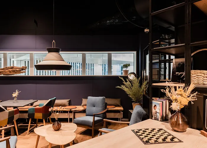 Bilten Hotels