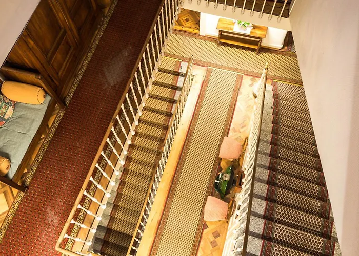 Montreux hotels near 2M2C - Montreux Music & Convention Centre