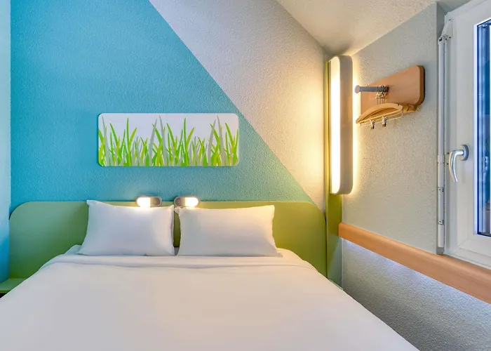 Lucerne hotels near Alpineum