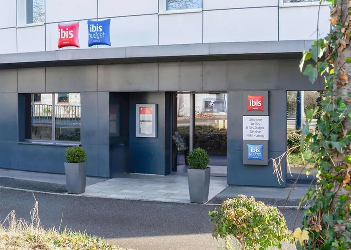 Geneva hotels near Plainpalais Square