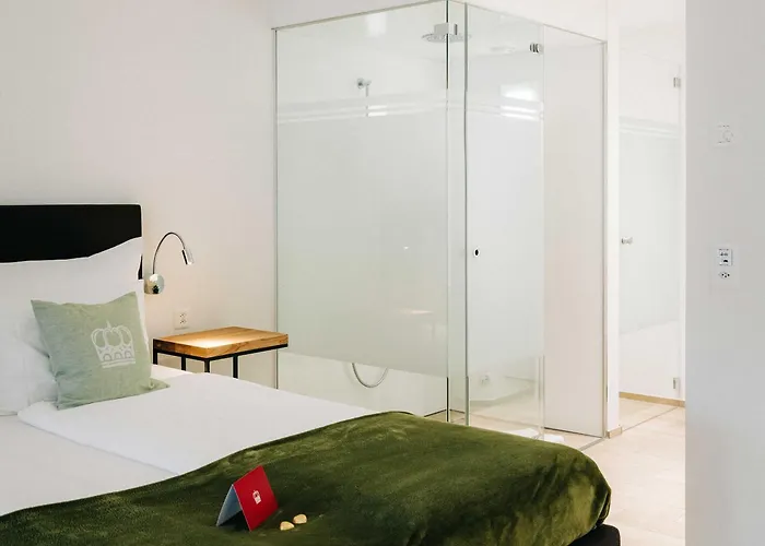 Thun Hotels