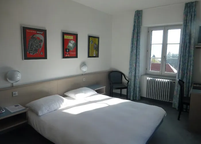 Sainte-Croix Hotels